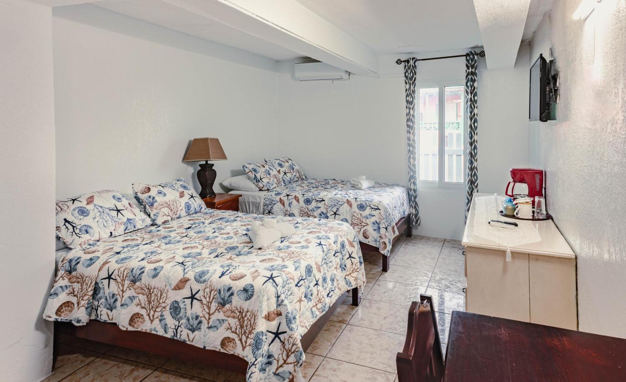 Bonefish Hotel Dangriga Luaran gambar